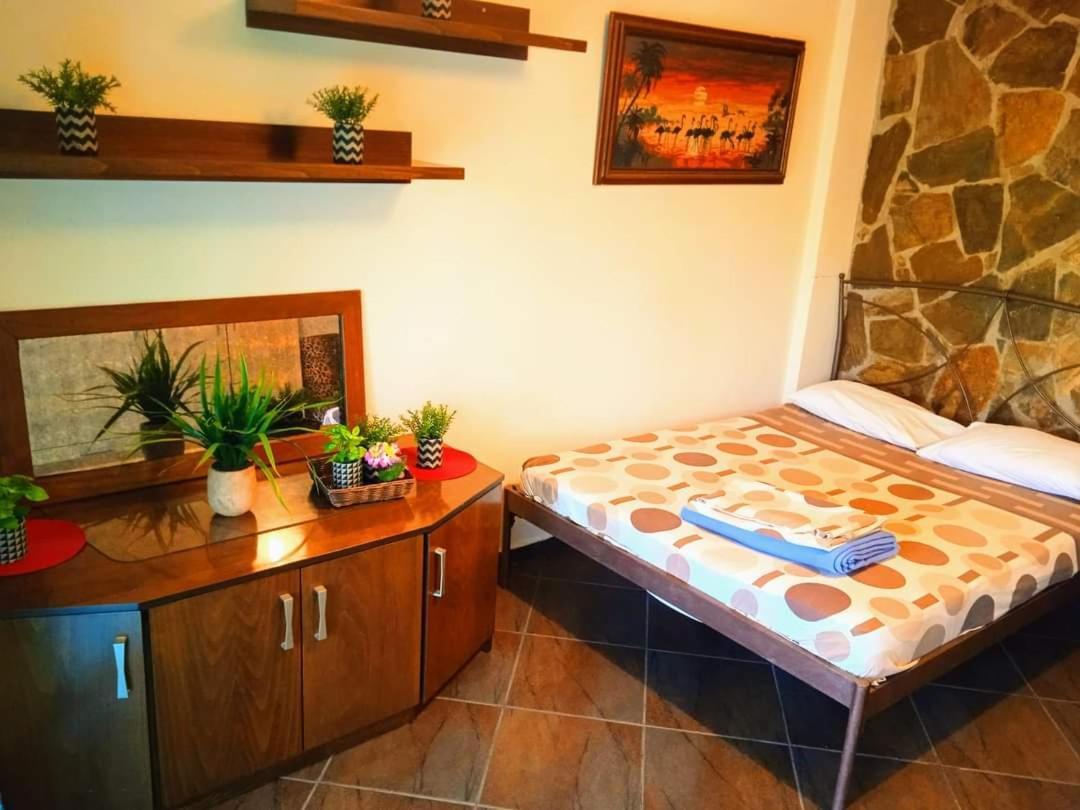 Blue Moon Accommodation Nea Michaniona Zewnętrze zdjęcie