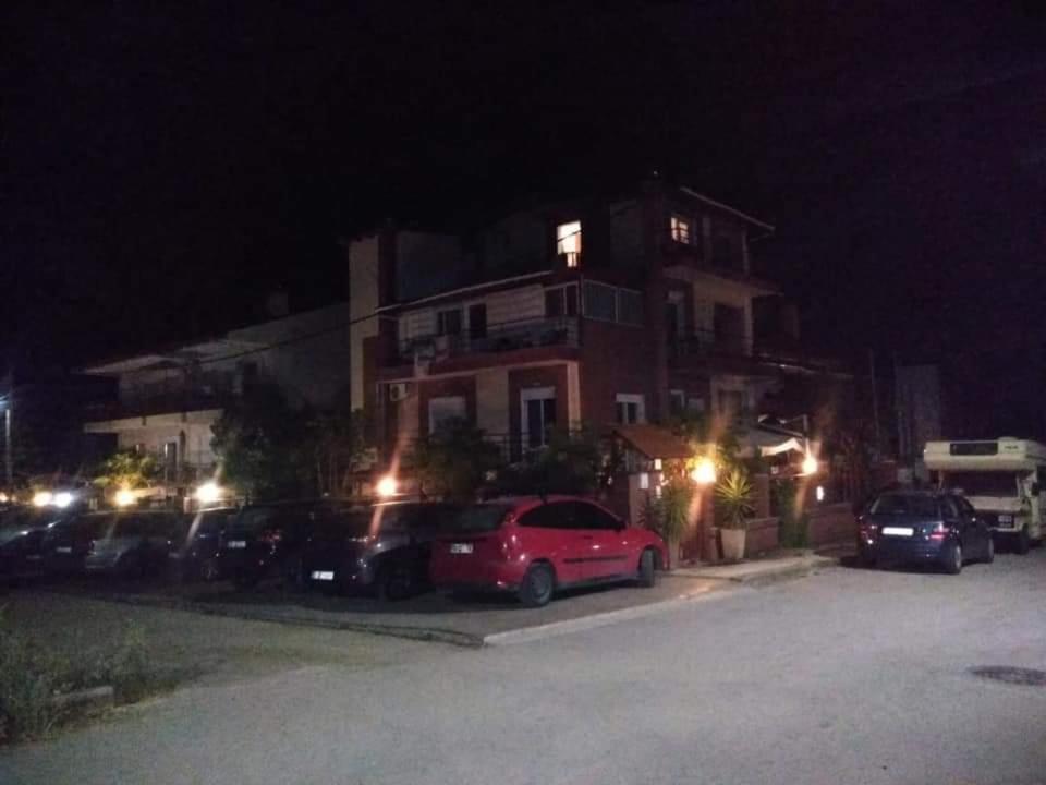 Blue Moon Accommodation Nea Michaniona Zewnętrze zdjęcie